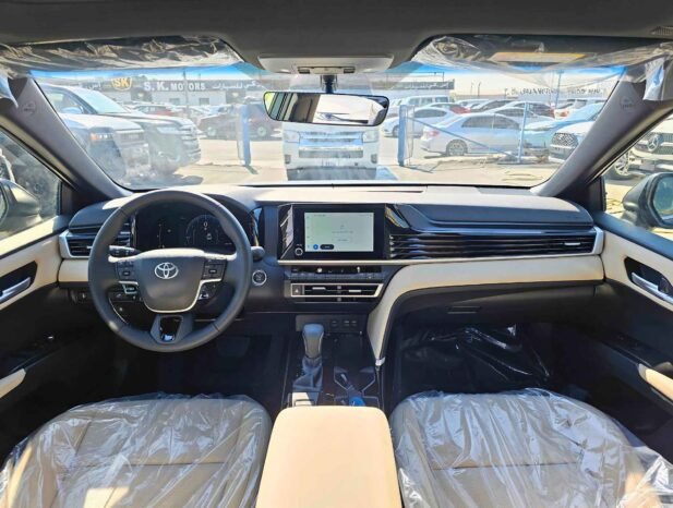 TOYOTA CAMRY LE 2025 PETROL V4 2.5L A/T