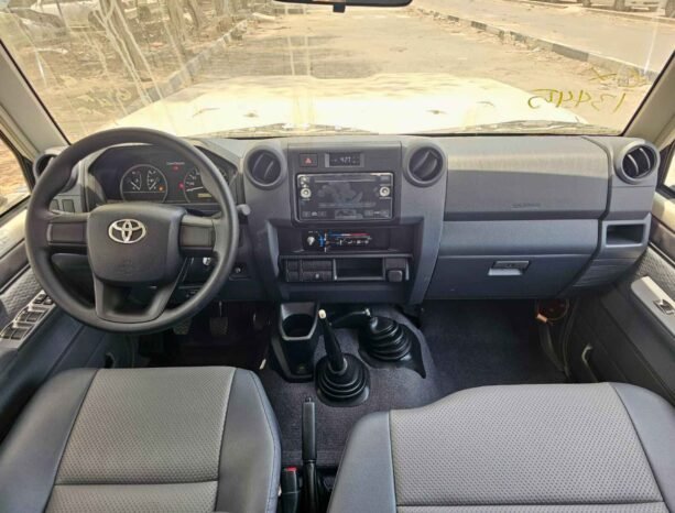 TOYOTA LANDCRUISER HARDTOP 2024 DIESEL V6 4.2L M/T