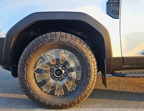 TOYOTA PRADO Image 12