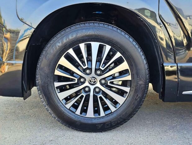 TOYOTA GRANVIA PREMIUM LUXURY 2023 PETROL V6 3.5L AT