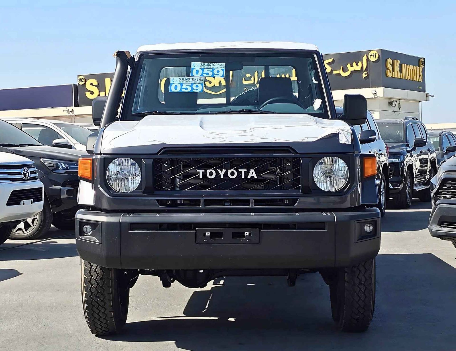 TOYOTA LANDCRUISER PICKUP SC LC79 2025 БЕНЗИН V6 4.0Л А/Т