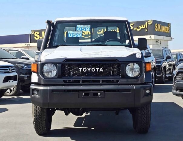 TOYOTA LANDCRUISER PICKUP SC LC79 2025 PETROL V6 4.0L A/T