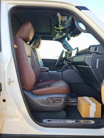 TOYOTA PRADO Image 10