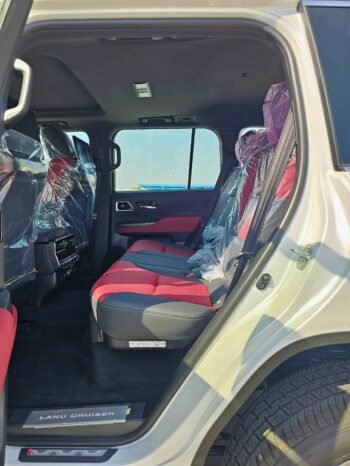 TOYOTA LANDCRUISER Image 10