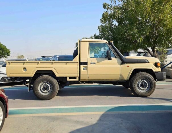 TOYOTA LANDCRUISER PICKUP SC LC79 2025 PETROL V6 4.0L A/T