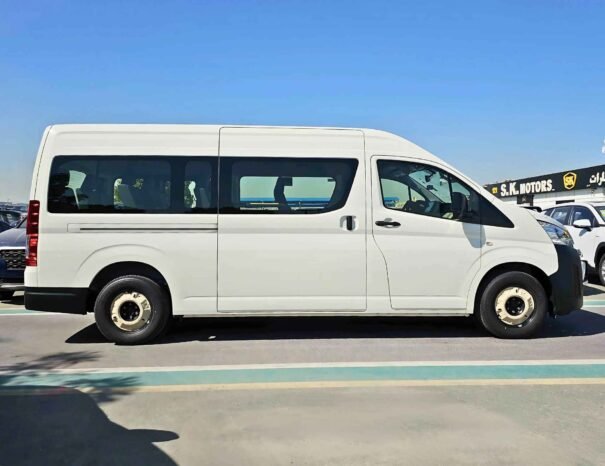 TOYOTA HIACE HIGHROOF DX 2025 PETROL V6 3.5L M/T