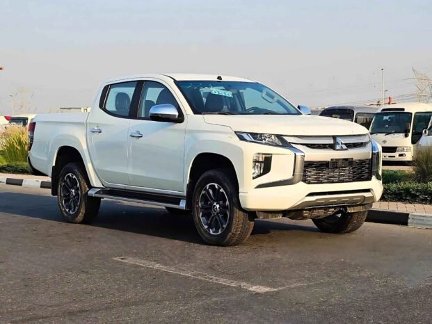 MITSUBISHI L200 SPORTERO 2022 DIESEL V4 2.4L M/T
