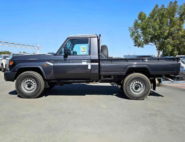 TOYOTA LANDCRUISER PICKUP SC LC79 2025 PETROL V6 4.0L A/T