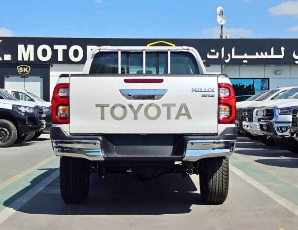 TOYOTA HILUX SR5 2025 PETROL V6 4.0L A/T