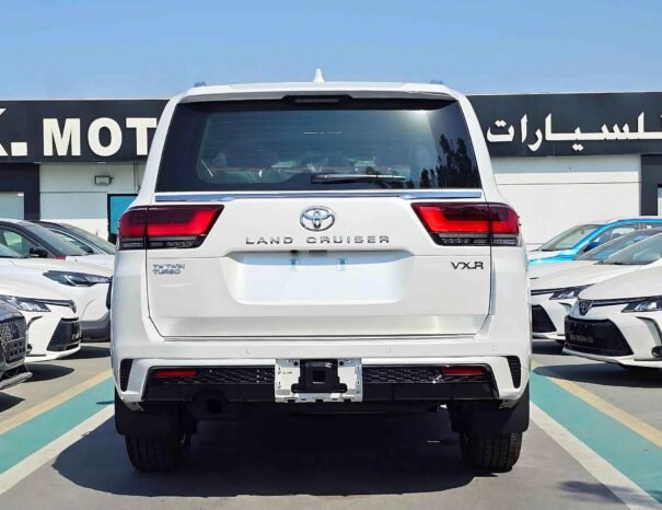 TOYOTA LANDCRUISER LC300 VXR TWIN TURBO 2025 DIESEL V6 3.3L A/T