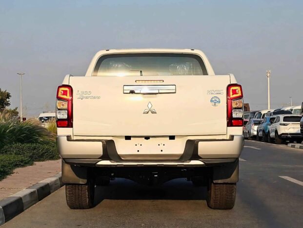 MITSUBISHI L200 SPORTERO 2022 DIESEL V4 2.4L M/T