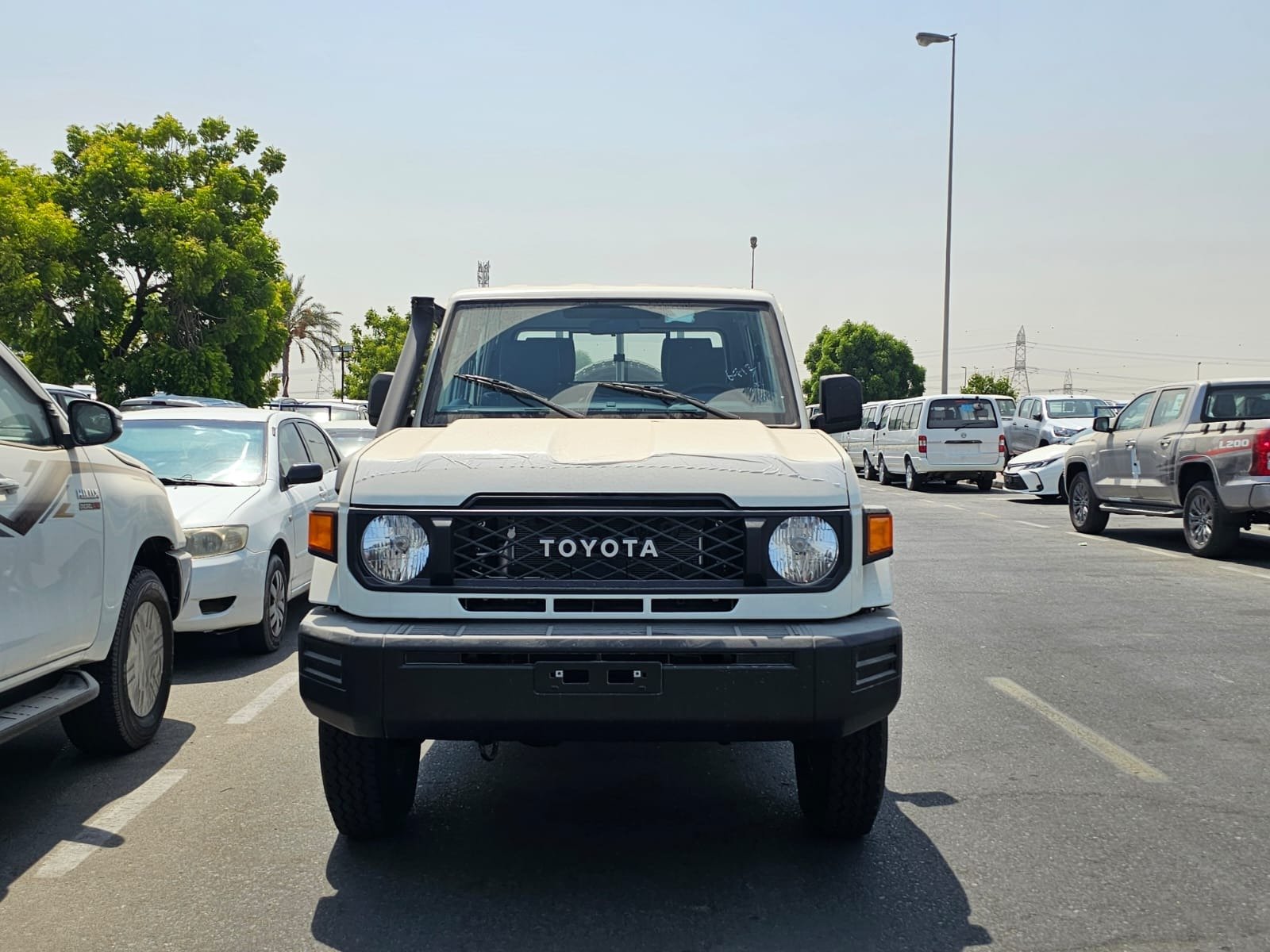 TOYOTA LANDCRUISER PICKUP DOUBLE CABIN 2024 ДИЗЕЛЬ V6 4.2Л МЕХ.