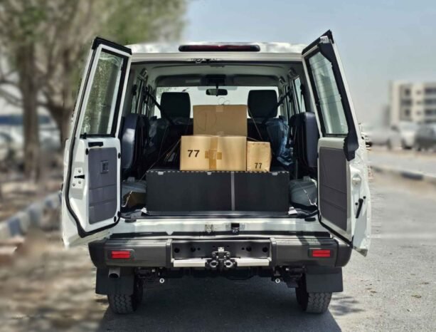 TOYOTA LANDCRUISER HARDTOP 2024 DIESEL V6 4.2L M/T