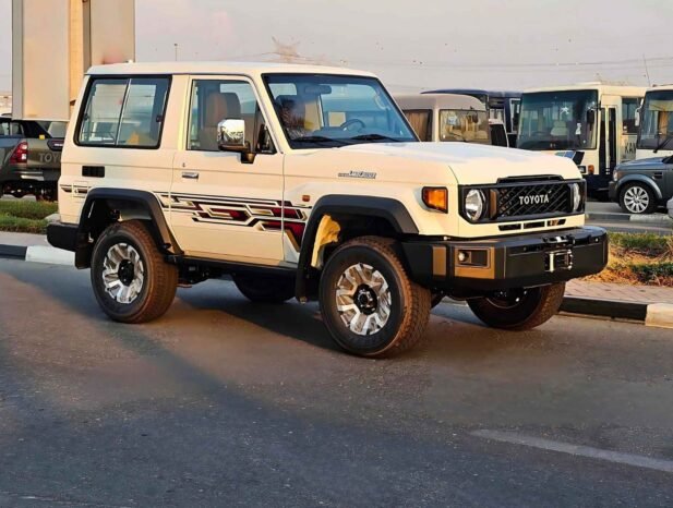 TOYOTA LANDCRUISER HARDTOP LC71 2024 PETROL V6 4.0L A/T