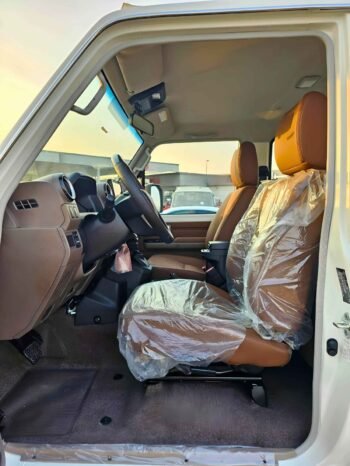TOYOTA LANDCRUISER HARDTOP LC71 2024 PETROL V6 4.0L A/T