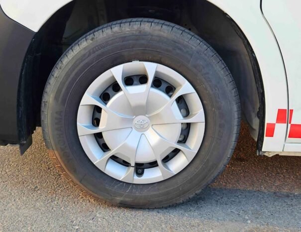 TOYOTA HIACE DX HIGHROOF AMBULANCE 2023 PETROL V6 3.5L AT