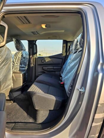 MITSUBISHI L200 Image 6