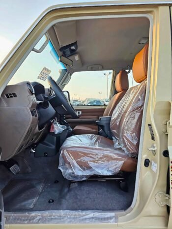 TOYOTA LANDCRUISER HARD-TOP Image 10