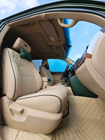 TOYOTA LANDCRUISER Image 5
