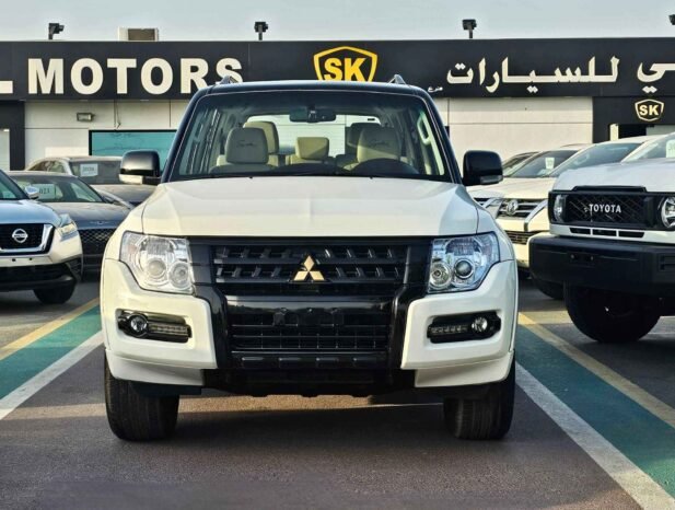 MITSUBISHI PAJERO DOUBLE TONE 2020 PETROL V6 3.5L A/T