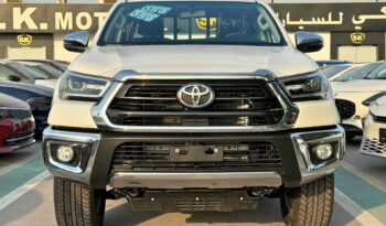 TOYOTA HILUX SR5 2025 PETROL V4 2.7L M/T