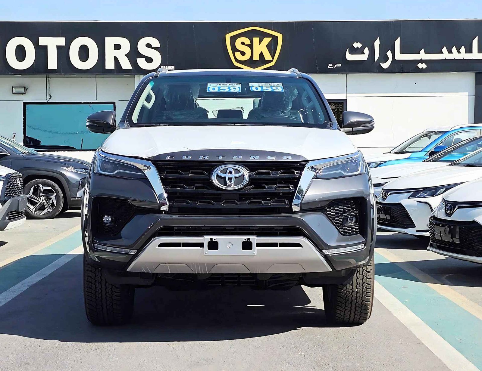 TOYOTA FORTUNER SR5 2024 PETROL V6 4.0L A/T