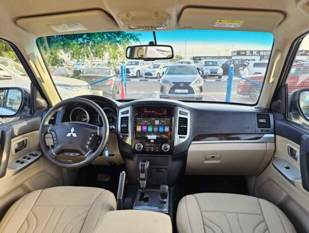 MITSUBISHI PAJERO DOUBLE TONE 2020 PETROL V6 3.5L A/T