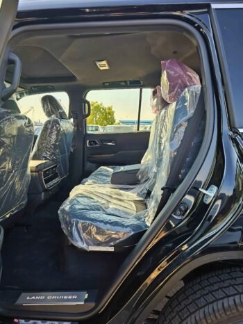 TOYOTA LANDCRUISER Image 5