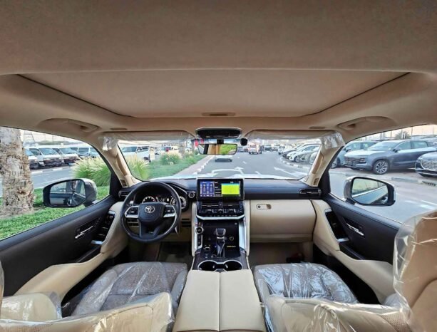 TOYOTA LANDCRUISER VXR 2024 PETROL V6 3.5L A/T