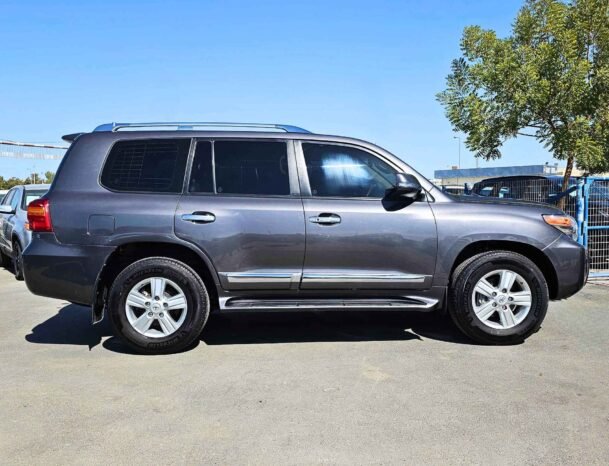 TOYOTA LANDCRUISER GXR PETROL 2015 V6 4.0L A/T