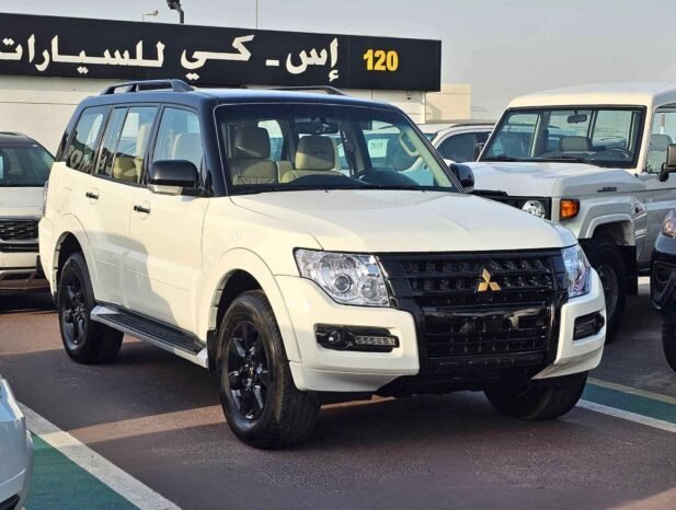 MITSUBISHI PAJERO DOUBLE TONE 2020 PETROL V6 3.5L A/T