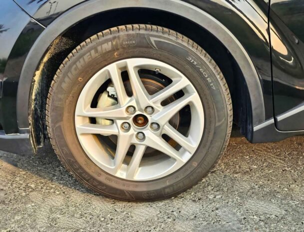 تويوتا CHR 2023 هايبرد 2023 هايبرد V4 1.8L A/T