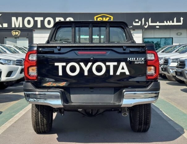 TOYOTA HILUX SR5 2025 PETROL V4 2.7L AT
