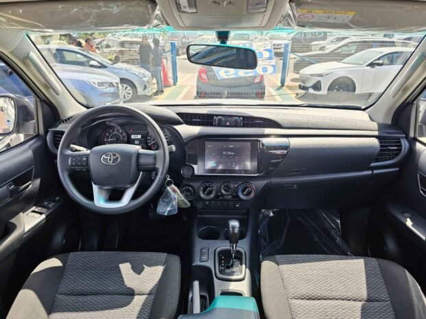 TOYOTA HILUX NARROW BODY 2024 PEROL V4  2.7L V4 A/T
