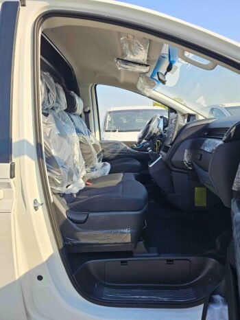 HYUNDAI STARIA Image 5