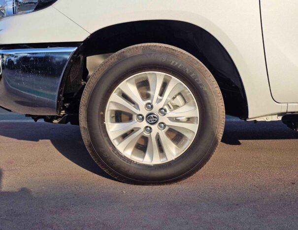 تويوتا هايلكس هايلكس SR5 ضيقة الهيكل 2025 بنزين V4 2.7L A/T