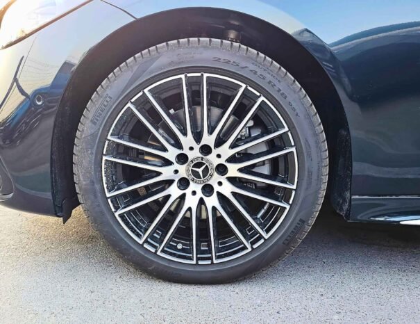 MERCEDES BENZ C200L TURBO SPORT EDITION PETROL V4 1.5L A/T