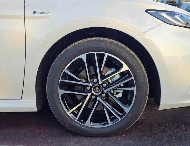 TOYOTA CAMRY G PREMIUM 2025 PETROL V4 2.5L A/T