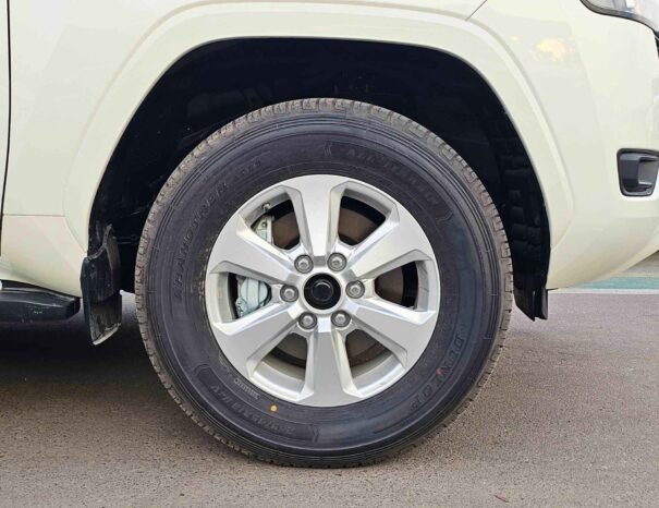 TOYOTA LANDCRUISER LC300 GXR TWIN TURBO EURO 4 PETROL V6 3.5L AT