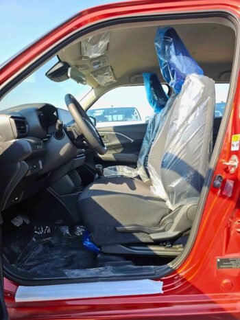 SUZUKI SWIFT Image 7