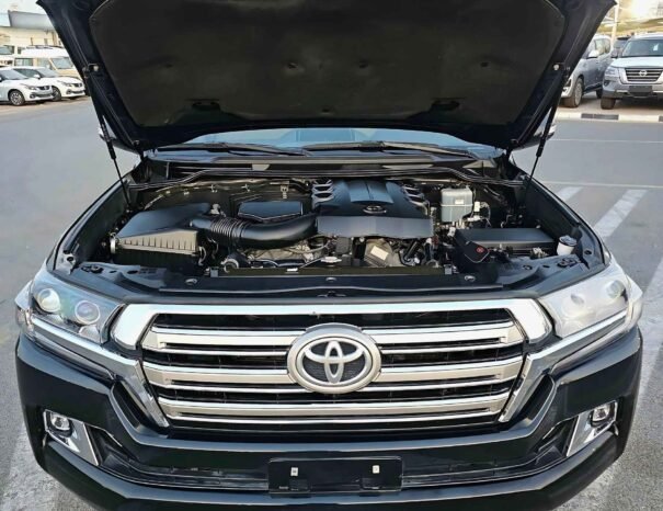 TOYOTA LANDCRUISER GXR 2019 БЕНЗИН V6 4.0L V6 A/T