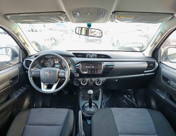 TOYOTA HILUX DLX-G1 BASIC NARROW BODY DIESEL 2025 V4 2.4L M/T