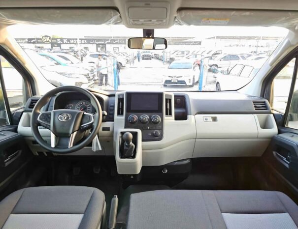 TOYOTA HIACE STANDARD ROOF HALF CARGO 2025 PETROL V6 3.5L M/T