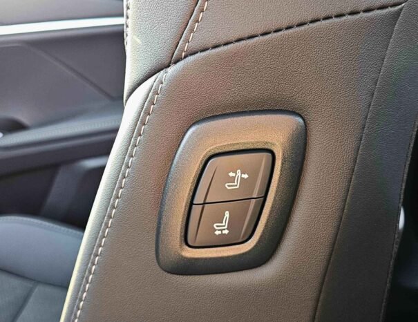 TOYOTA CAMRY S SPORT 2025 PETROL V4 2.0L A/T