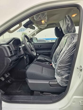 MITSUBISHI L200 Изображение 8