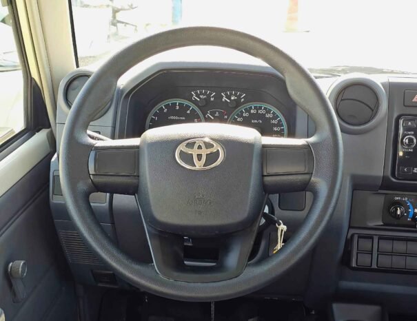 TOYOTA LANDCRUISER PICKUP LC79 2024 DIESEL V6 4.2L M/T