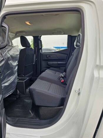 MITSUBISHI L200 Изображение 6