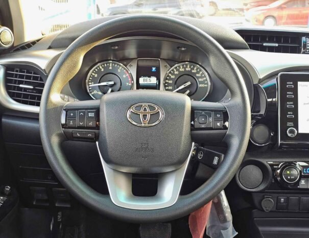 TOYOTA HILUX SR5 NARROW BODY 2025 PETROL V4 2.7L A/T