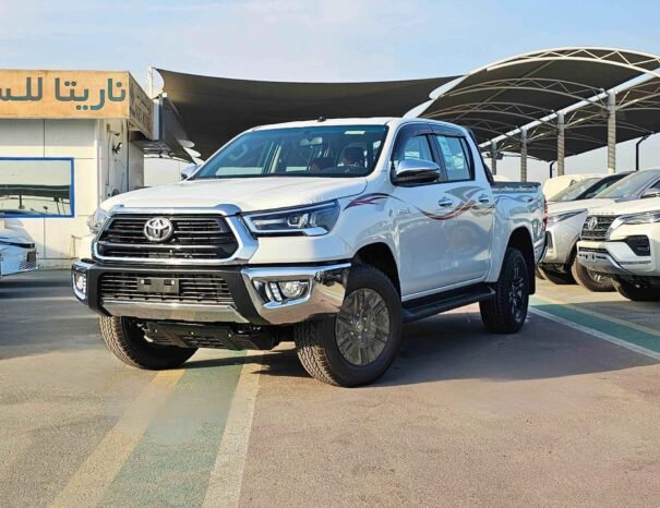 TOYOTA HULUX SR5 FULL OPTION 2025 PETROL V4 2.7L M/T