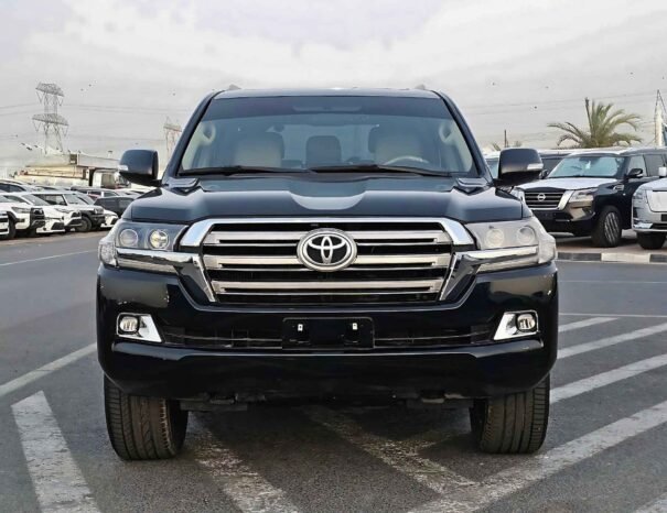 TOYOTA LANDCRUISER GXR 2019 БЕНЗИН V6 4.0L V6 A/T